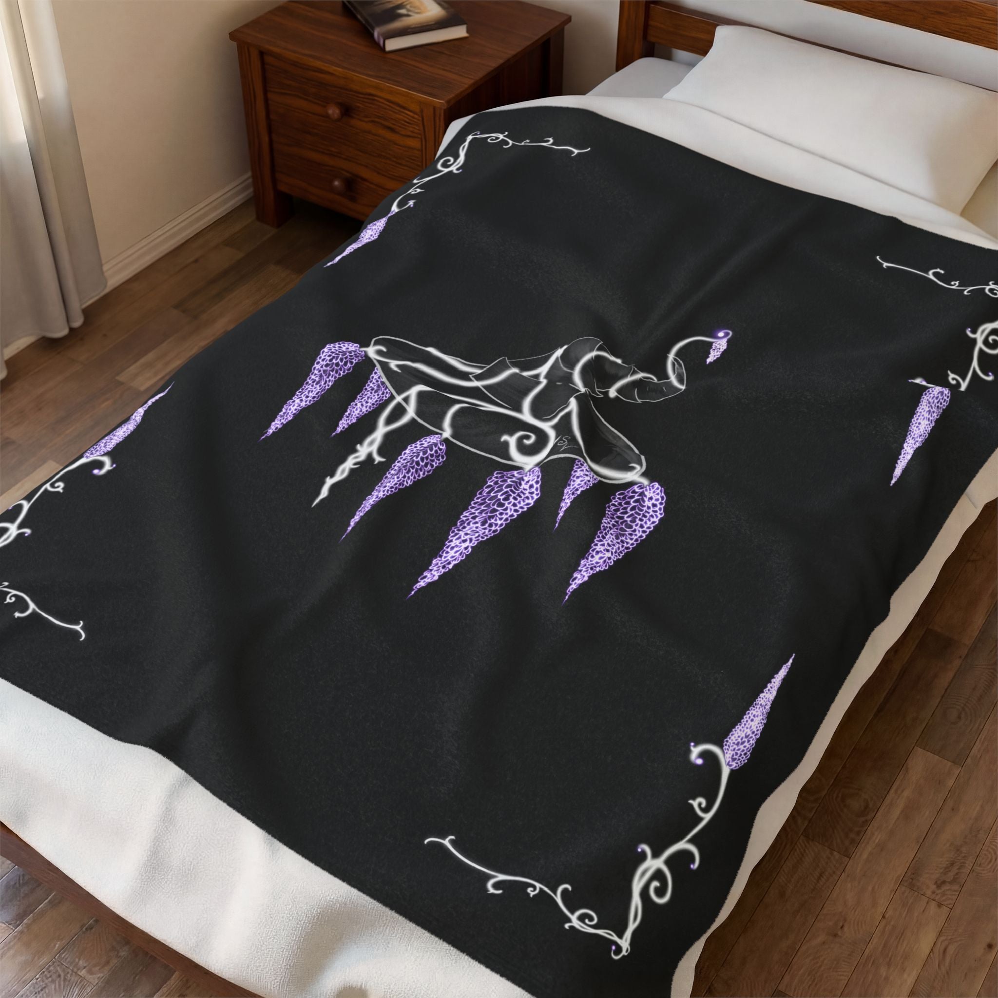 Witchsteria Plush Blanket